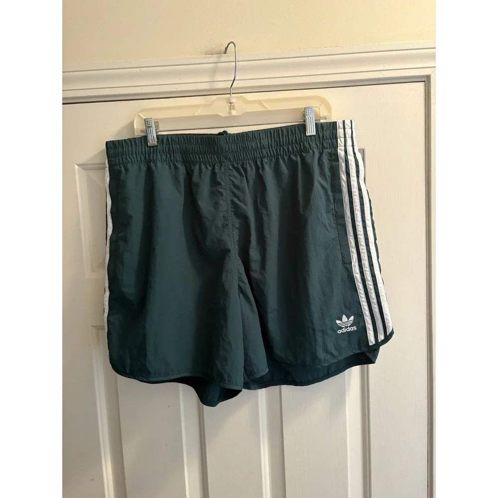 Adidas Original Mens Green 3 Stripe 5" Inseam Sprinter Shorts Size XL IM9416 NWT - Picture 1 of 6